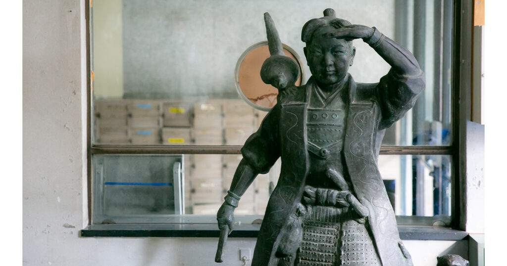Amazon.co.jp: 桃太郎像の変容 : 滑川 道夫: 本