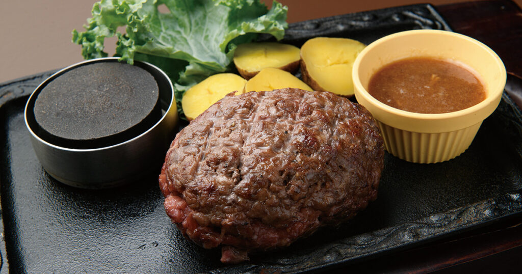 炭焼ハンバーグ MOBYダイニング ブランチ岡山北長瀬店》がっつり肉派も