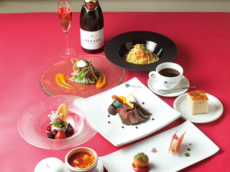 《Seasonal Kitchen Yon-Sun》聖夜を彩る、素材の味を生かした五感がときめくスペシャルディナー。