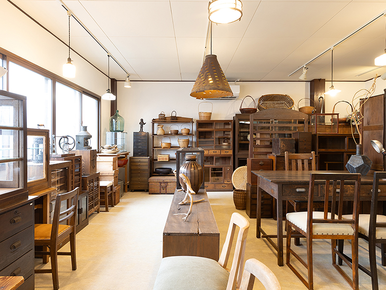 丸瀬古道具店