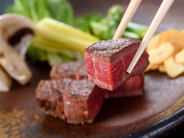 ホテルグランヴィア岡山 鉄板焼 備彩