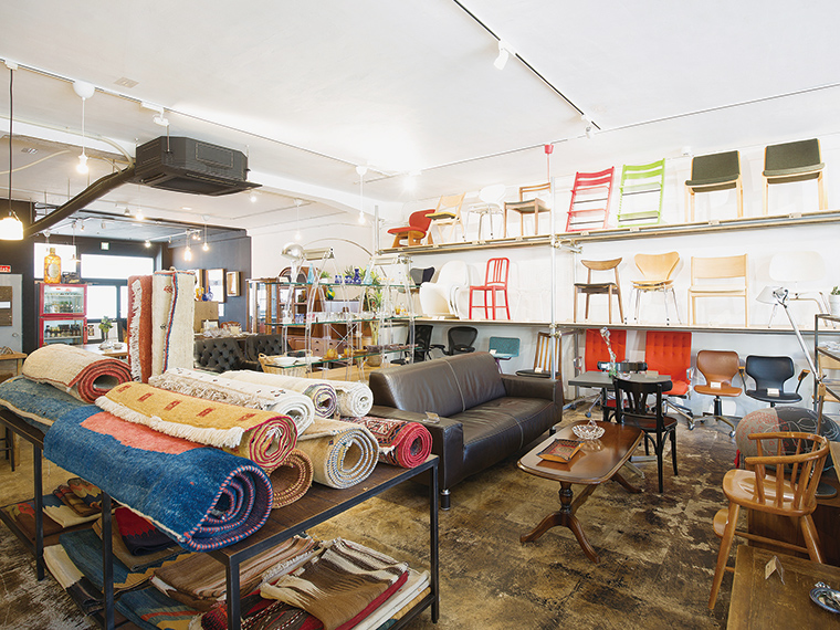 LIFE STYLE APARTMENT.
